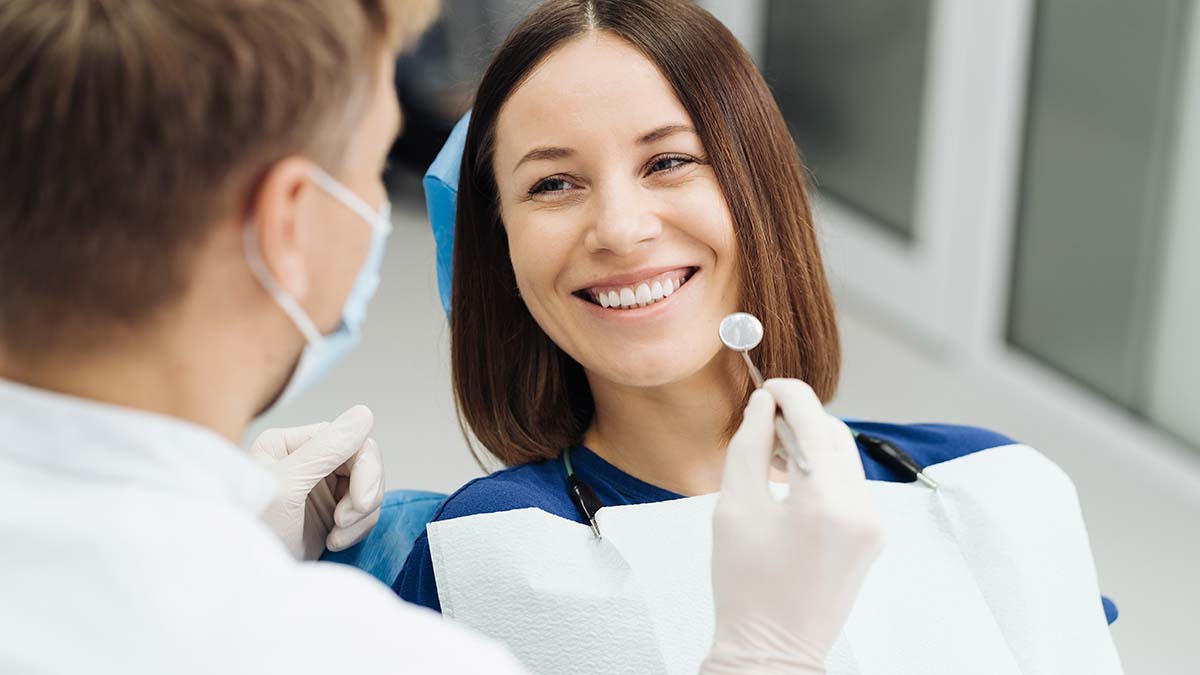 Lentes de Contato Dental: Solução Estética para Problemas Dentários