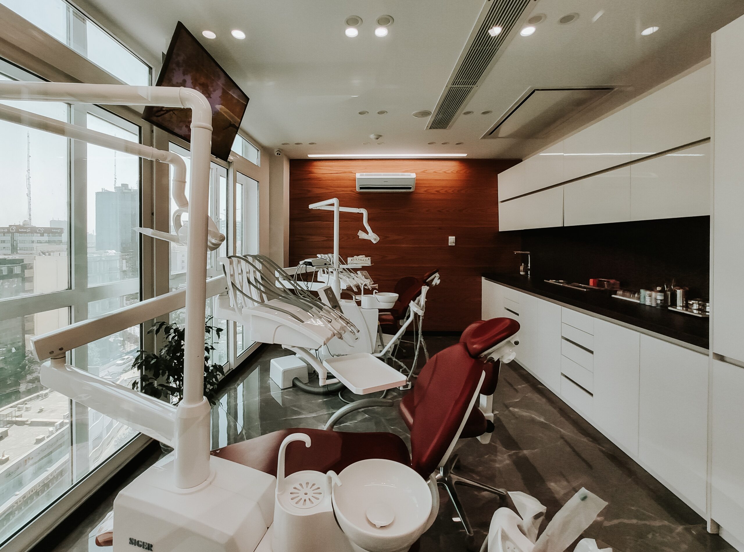 Quem pode colocar implante dentário?em pode colocar implante dentário?