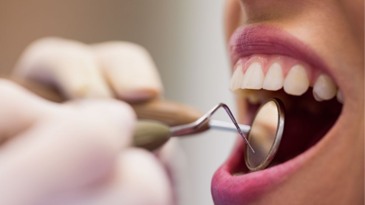 5 práticas essenciais de cuidados com a saúde bucal que você precisa conhecer