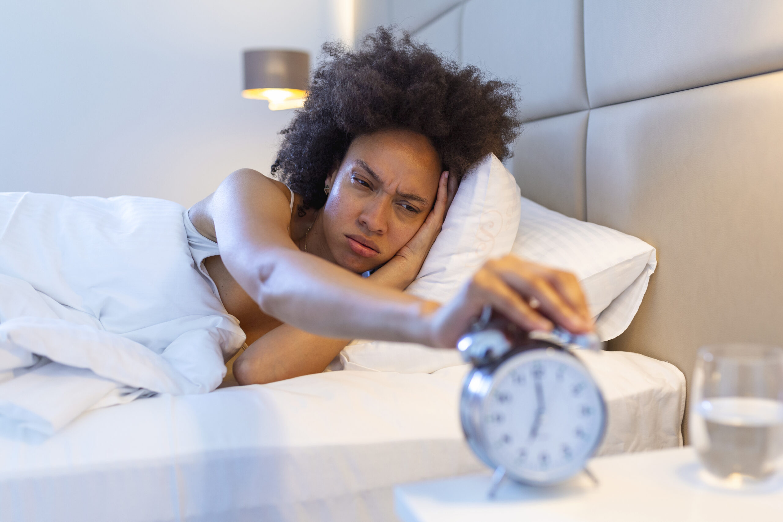 A relação entre a apneia do sono e sua saúde geral: O que você precisa saber