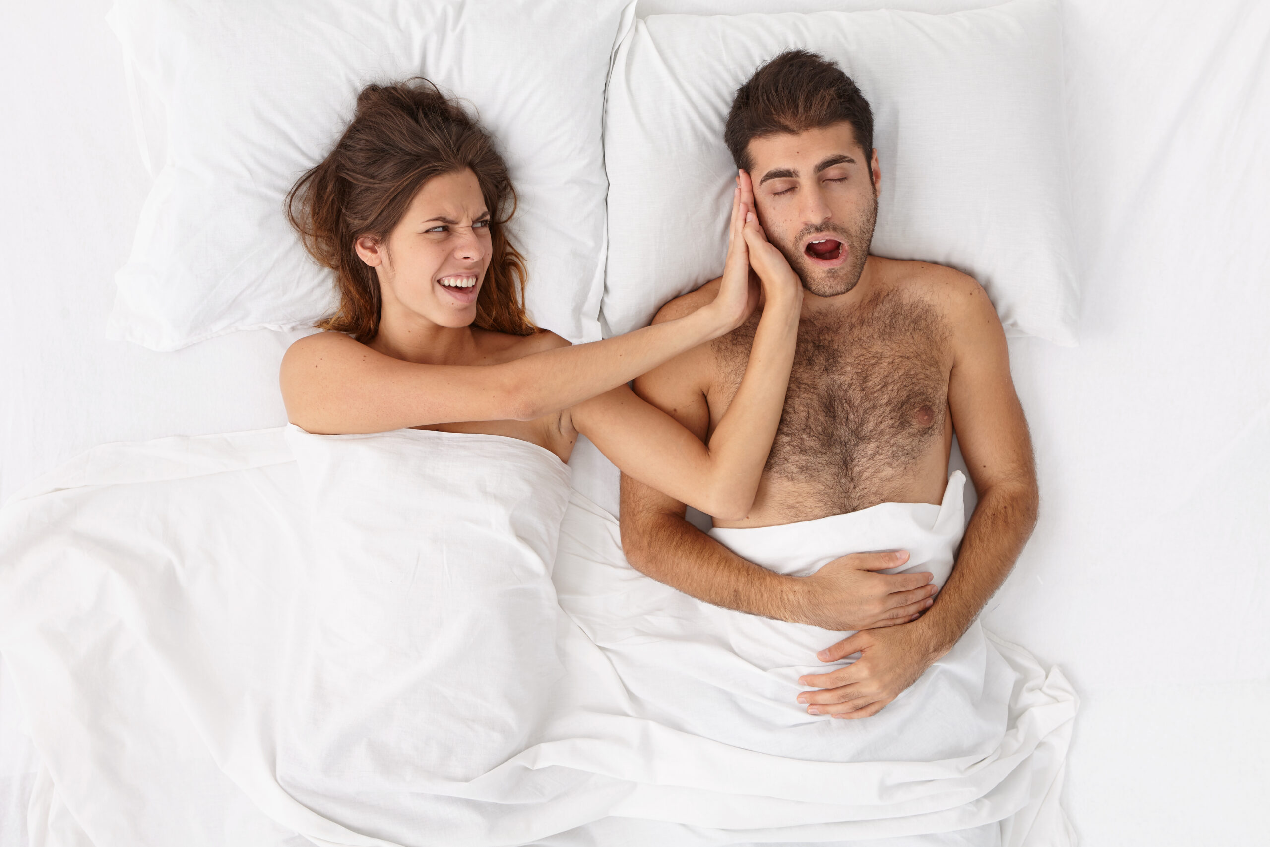 O impacto do ronco e da apneia do sono em pessoas com histórico de apneia mista do sono