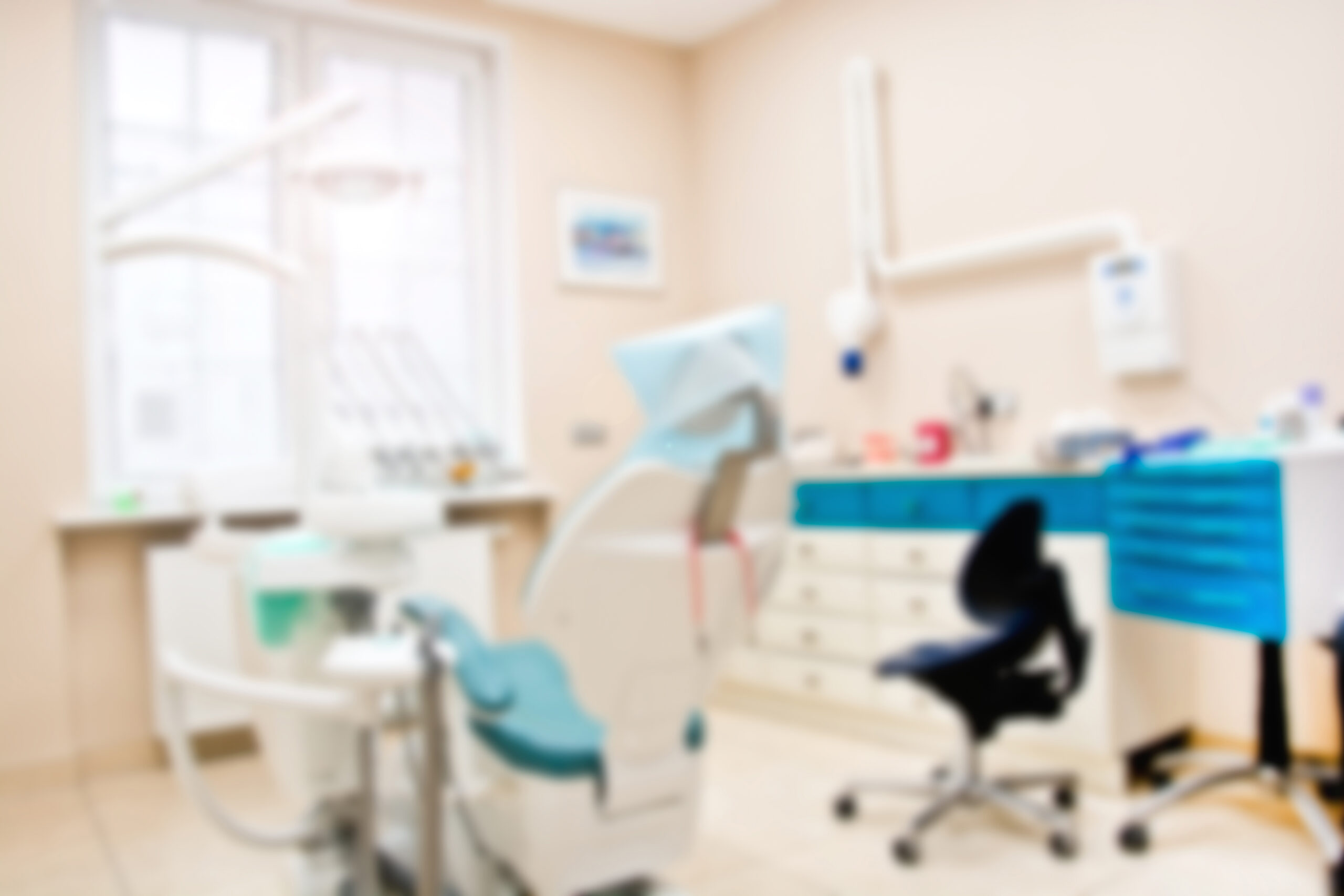 Implante Dentário de Carga Tardia: Quando a Paciência é uma Virtude