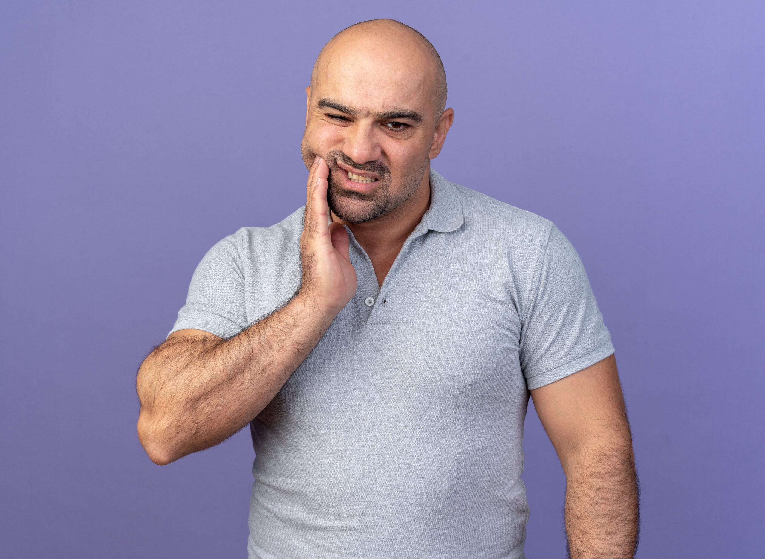 Explorando a conexão entre bruxismo e feridas na língua