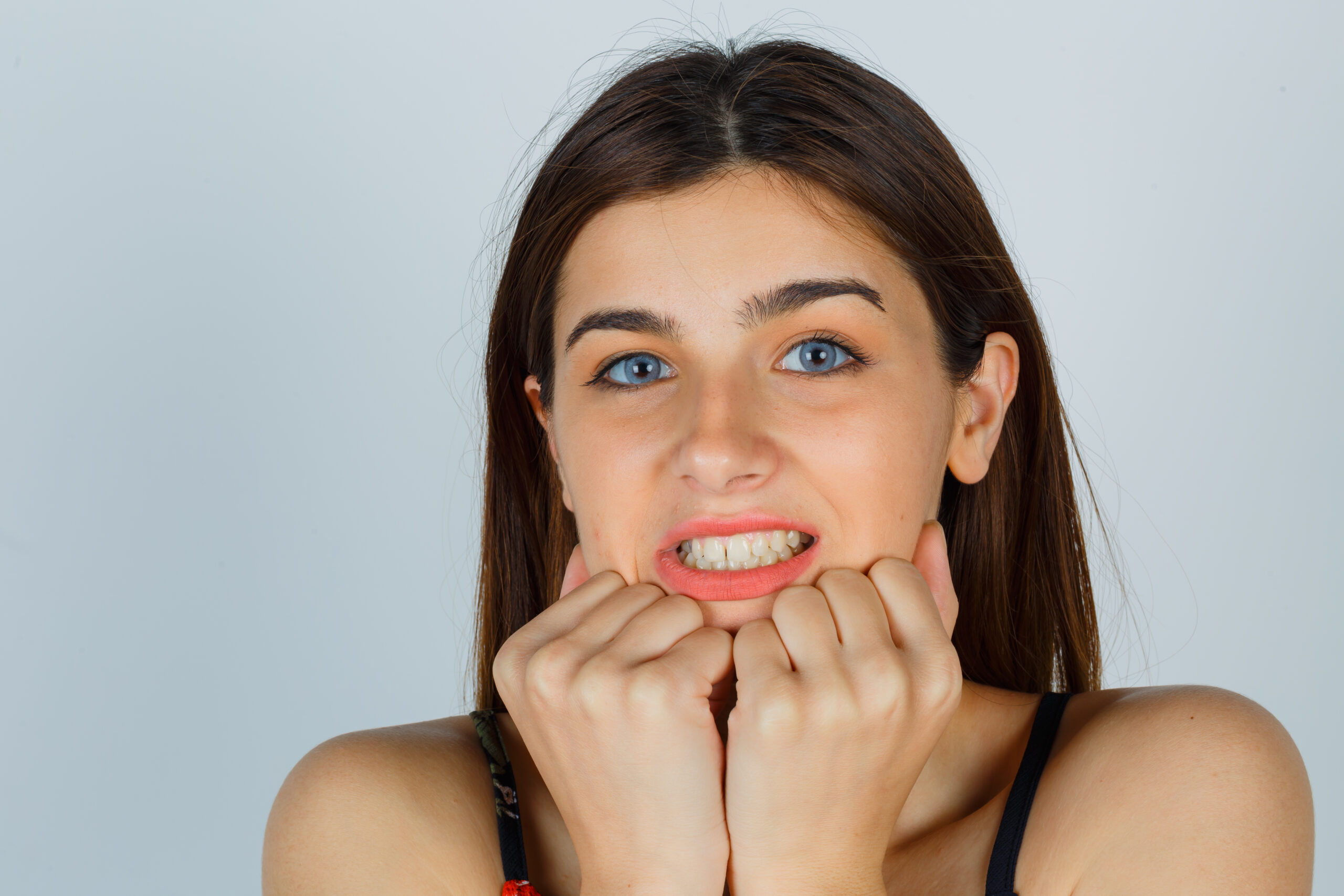 Lentes de contato dentais para quem perdeu um dente