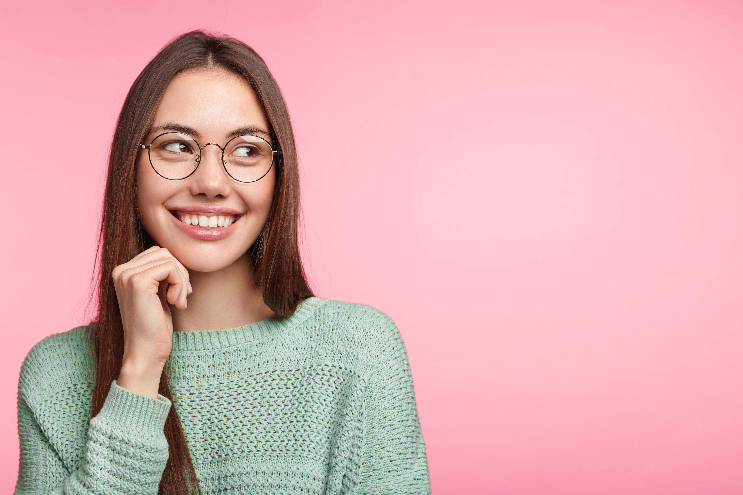 Desvendando o mistério: O impacto da remoção das lentes de contato sobre os dentes